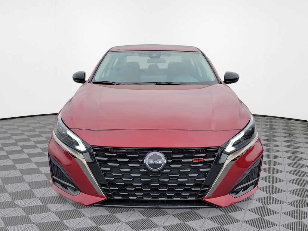 New 2025 Nissan Altima 2.5 SR image 8