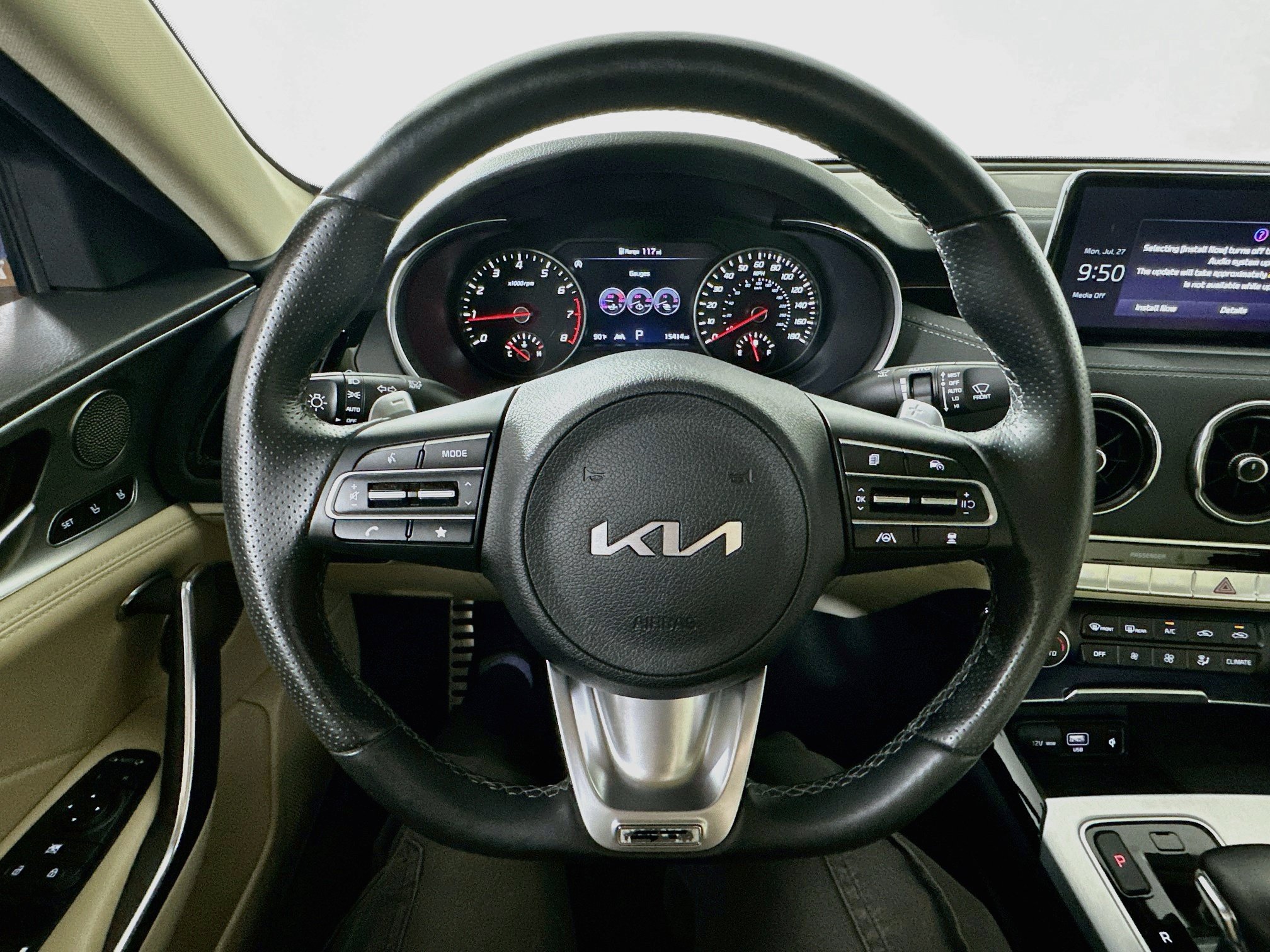 Certified 2023 Kia Stinger GT2 RWD image 11