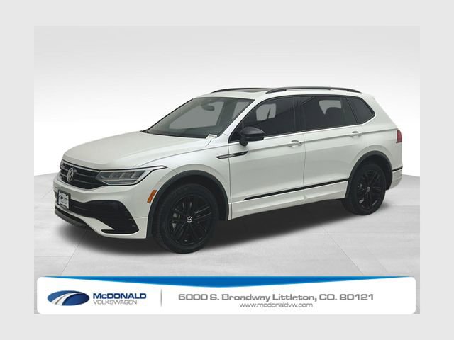 Used 2022 Volkswagen Tiguan SE R-Line image 1