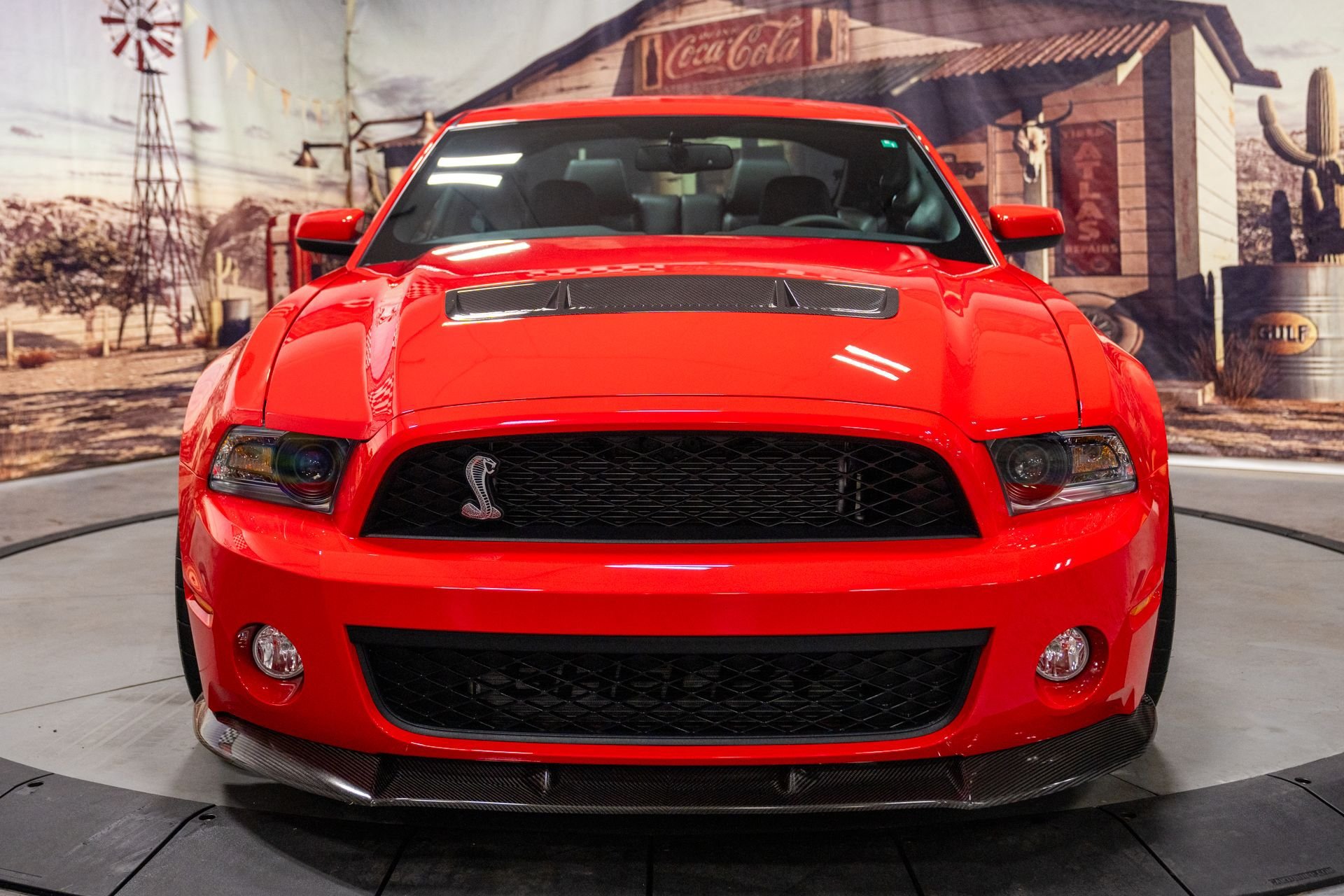 Used 2012 Ford Mustang Shelby GT500 w/ Electronics Pkg RWD image 3