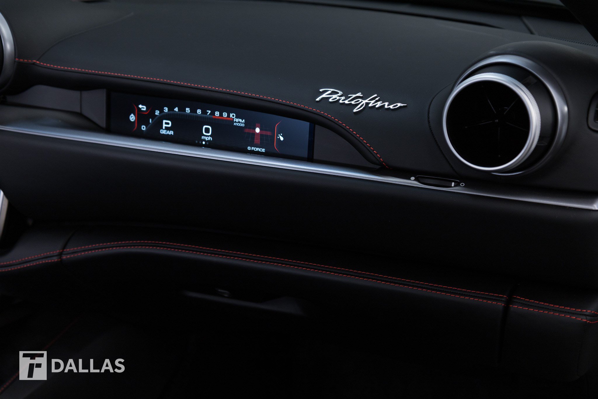 Used 2020 Ferrari Portofino RWD image 34