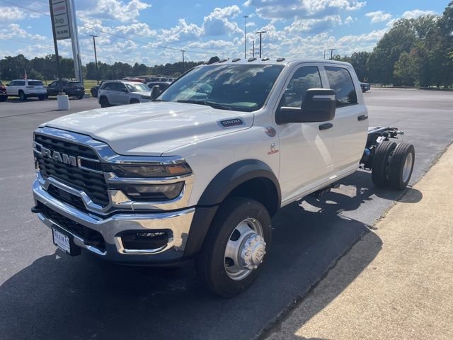 New 2026 RAM 5500 Tradesman image 3