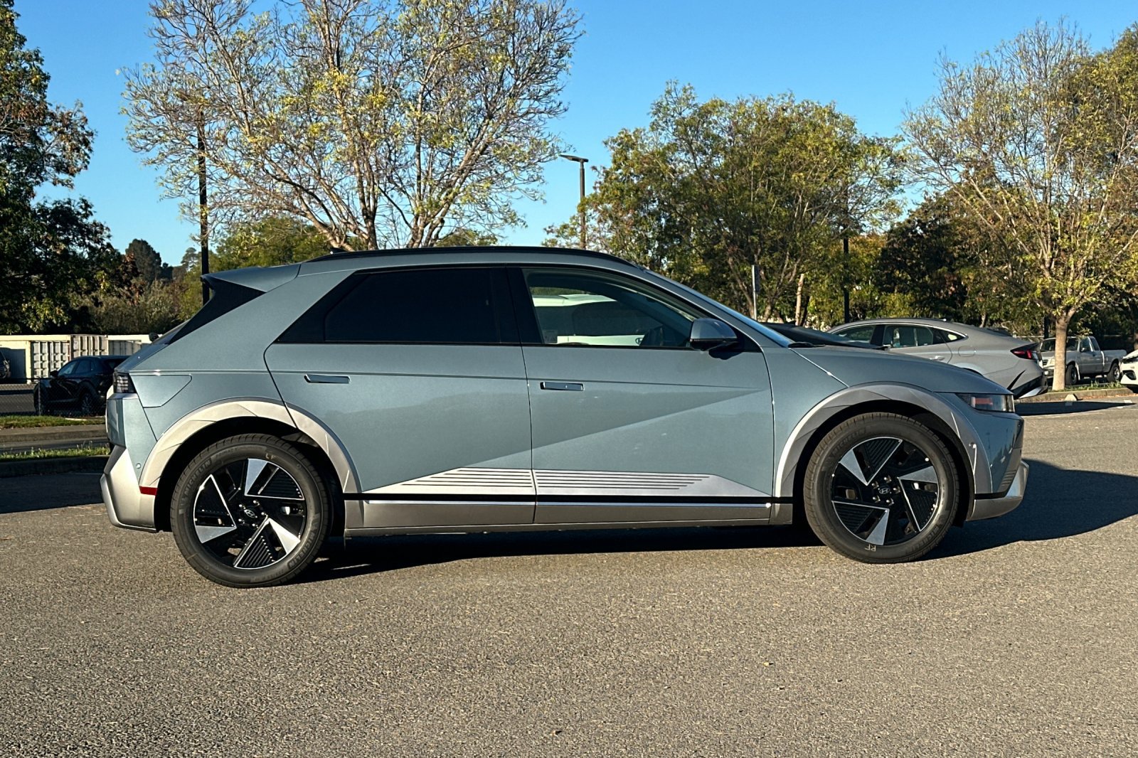 New 2027 Hyundai Ioniq 5 Limited RWD image 3