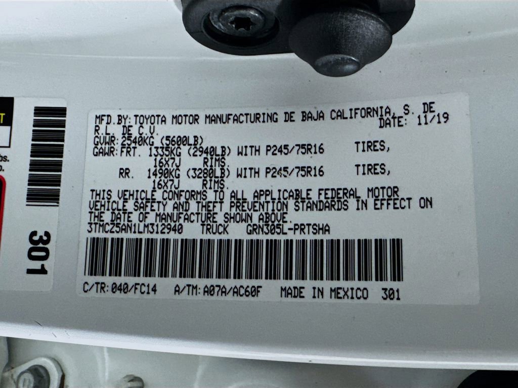Used 2020 Toyota Tacoma SR5 AWD/4WD image 40