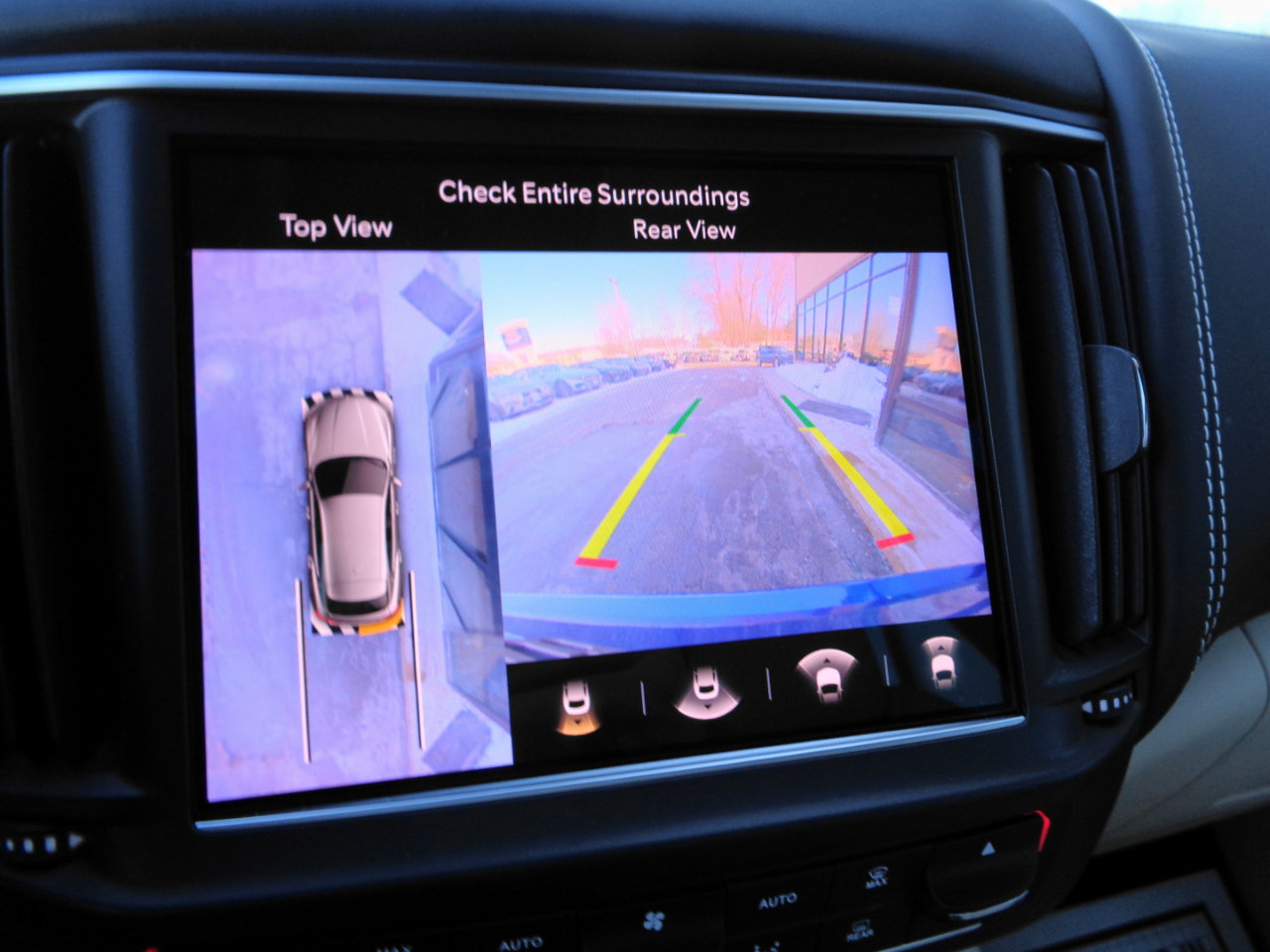 Used 2022 Maserati Levante Modena image 13