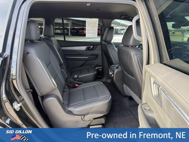 Certified 2025 Buick Enclave Sport Touring w/ Power Package AWD/4WD image 18