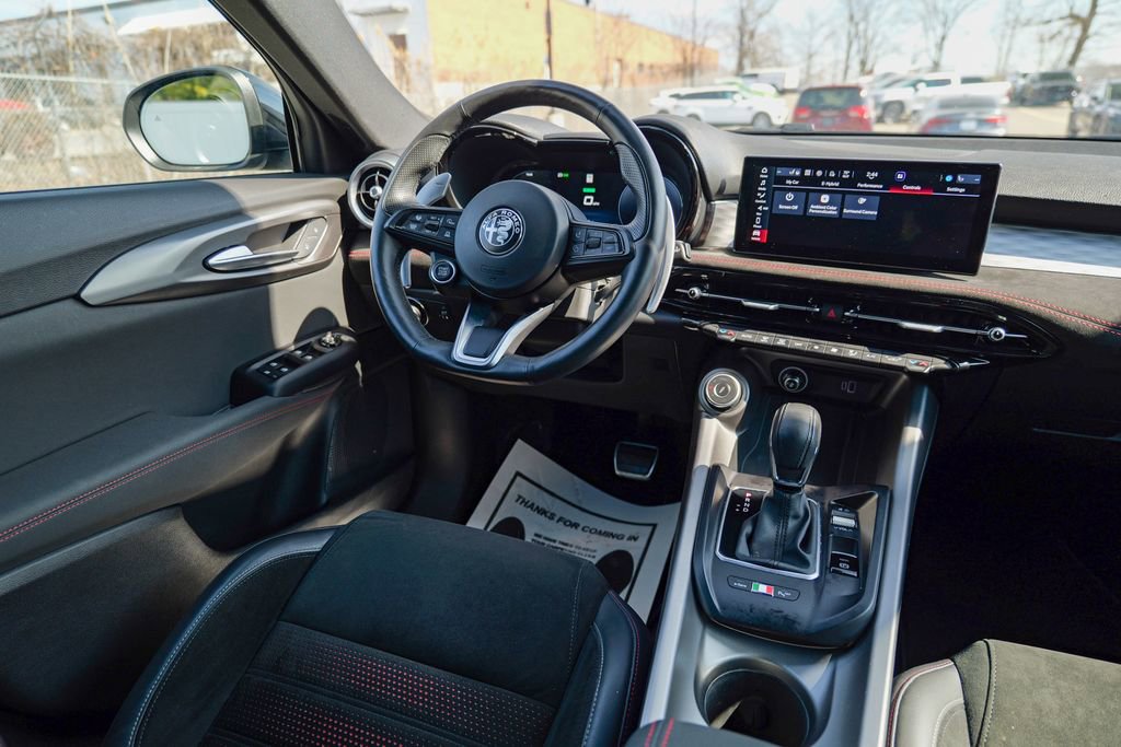 Used 2024 Alfa Romeo Tonale Veloce w/ Active Assist Package image 41