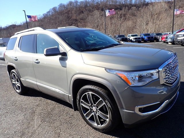 Used 2019 GMC Acadia Denali w/ Technology Package image 3