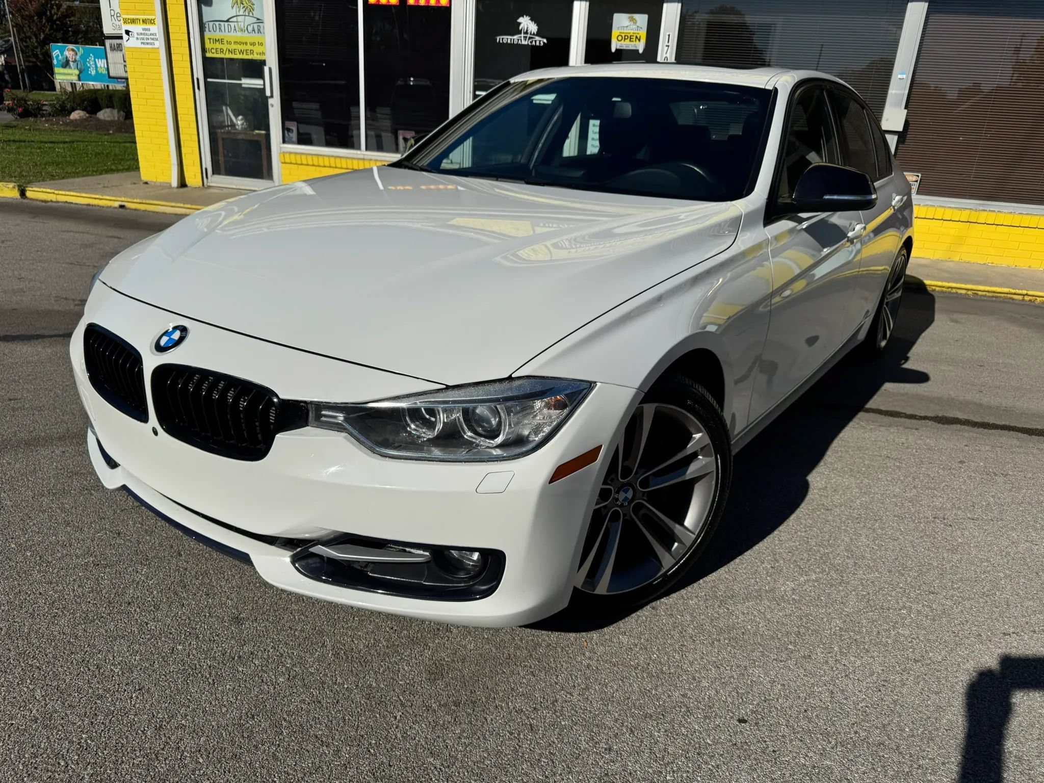 Used 2013 BMW 335i Sedan RWD image 2