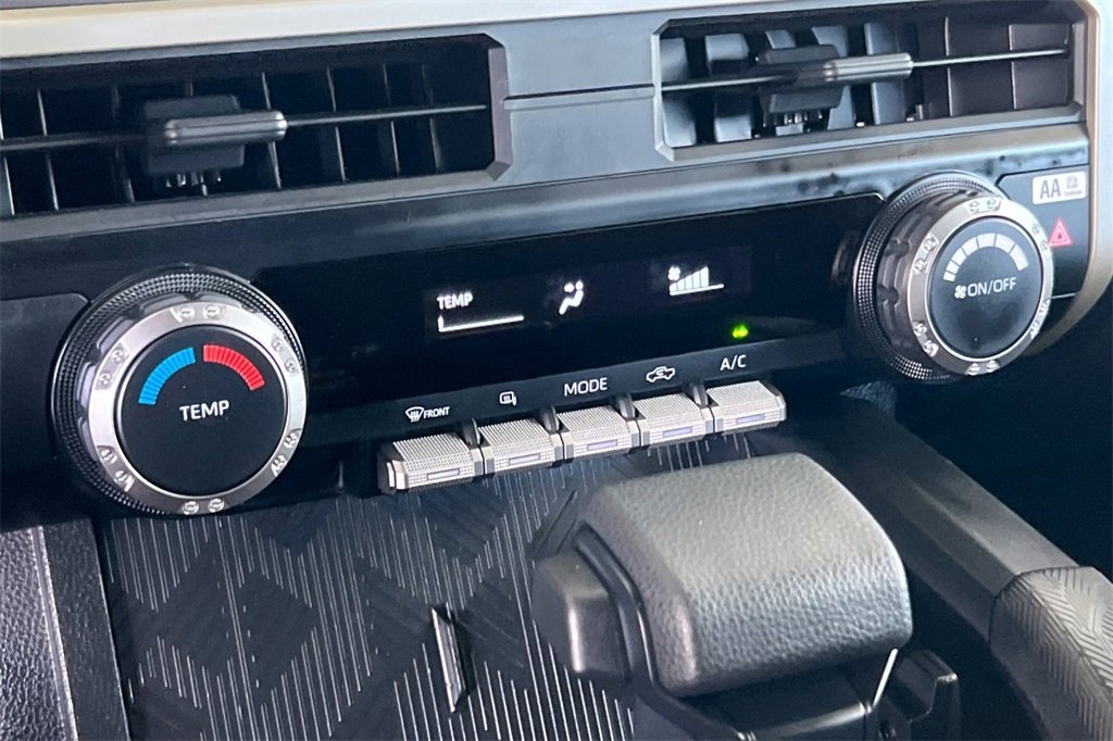 Certified 2025 Toyota Tacoma SR5 image 23