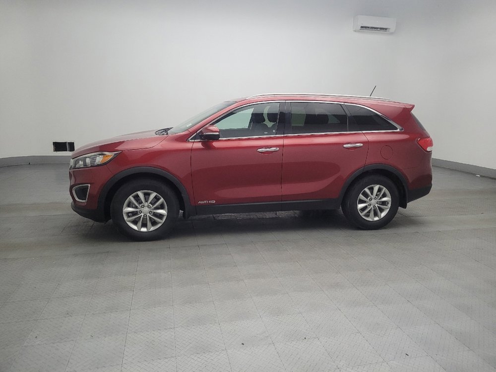 Used 2016 Kia Sorento LX image 2