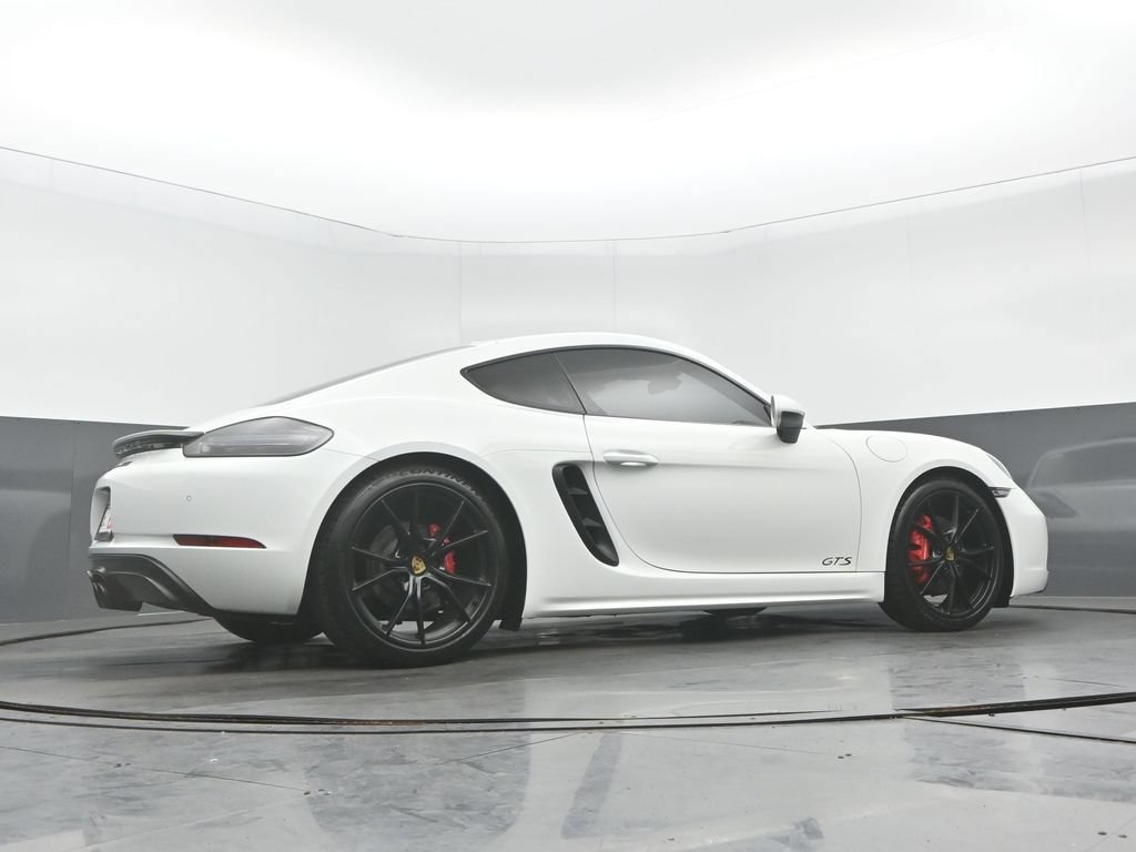 Used 2019 Porsche 718 Cayman GTS RWD image 12