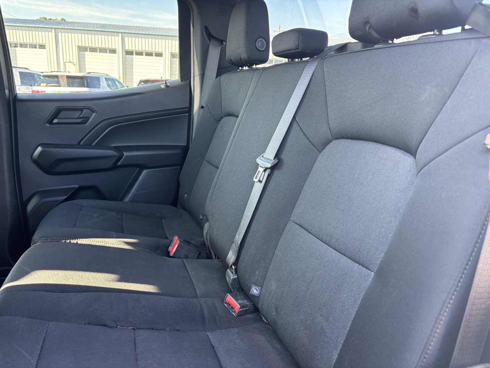 Used 2024 Chevrolet Colorado W/T image 4