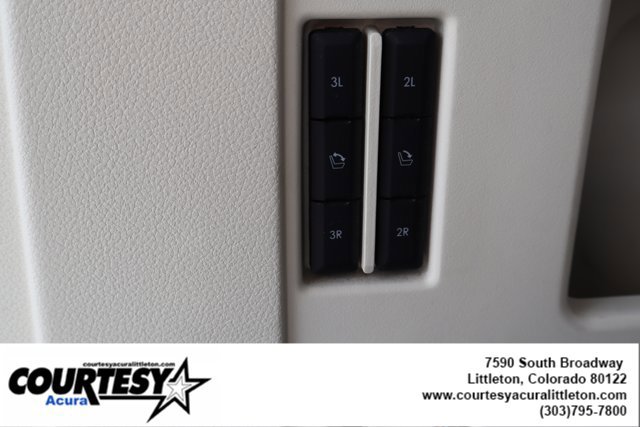 Used 2021 Lincoln Navigator Black Label w/ Special Edition Package AWD/4WD image 30