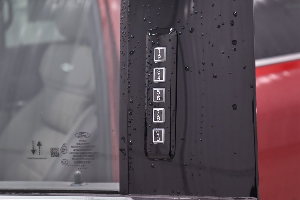 New 2026 Ford F450 Platinum image 33