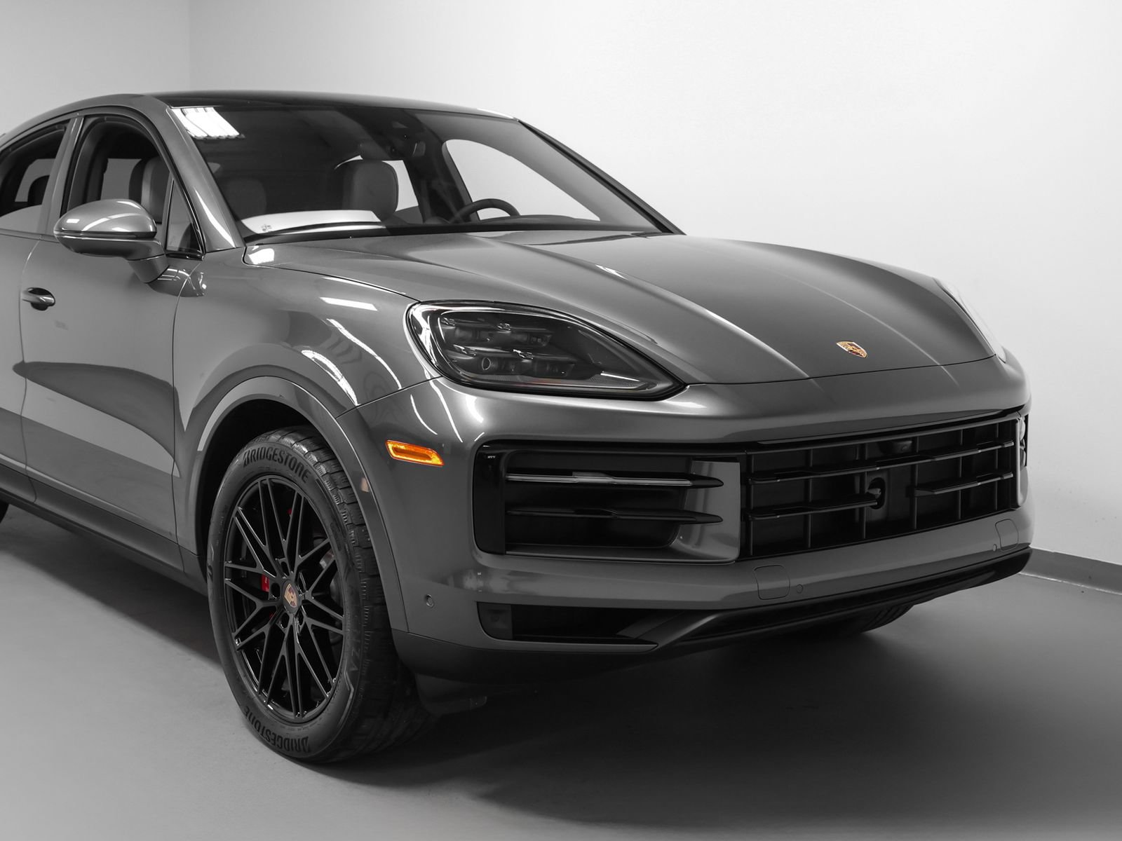 Certified 2026 Porsche Cayenne S AWD/4WD image 9
