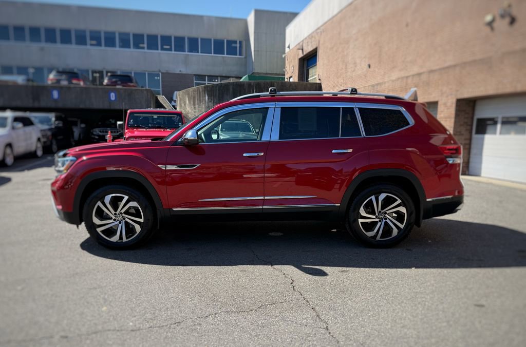 Used 2021 Volkswagen Atlas SEL Premium image 14