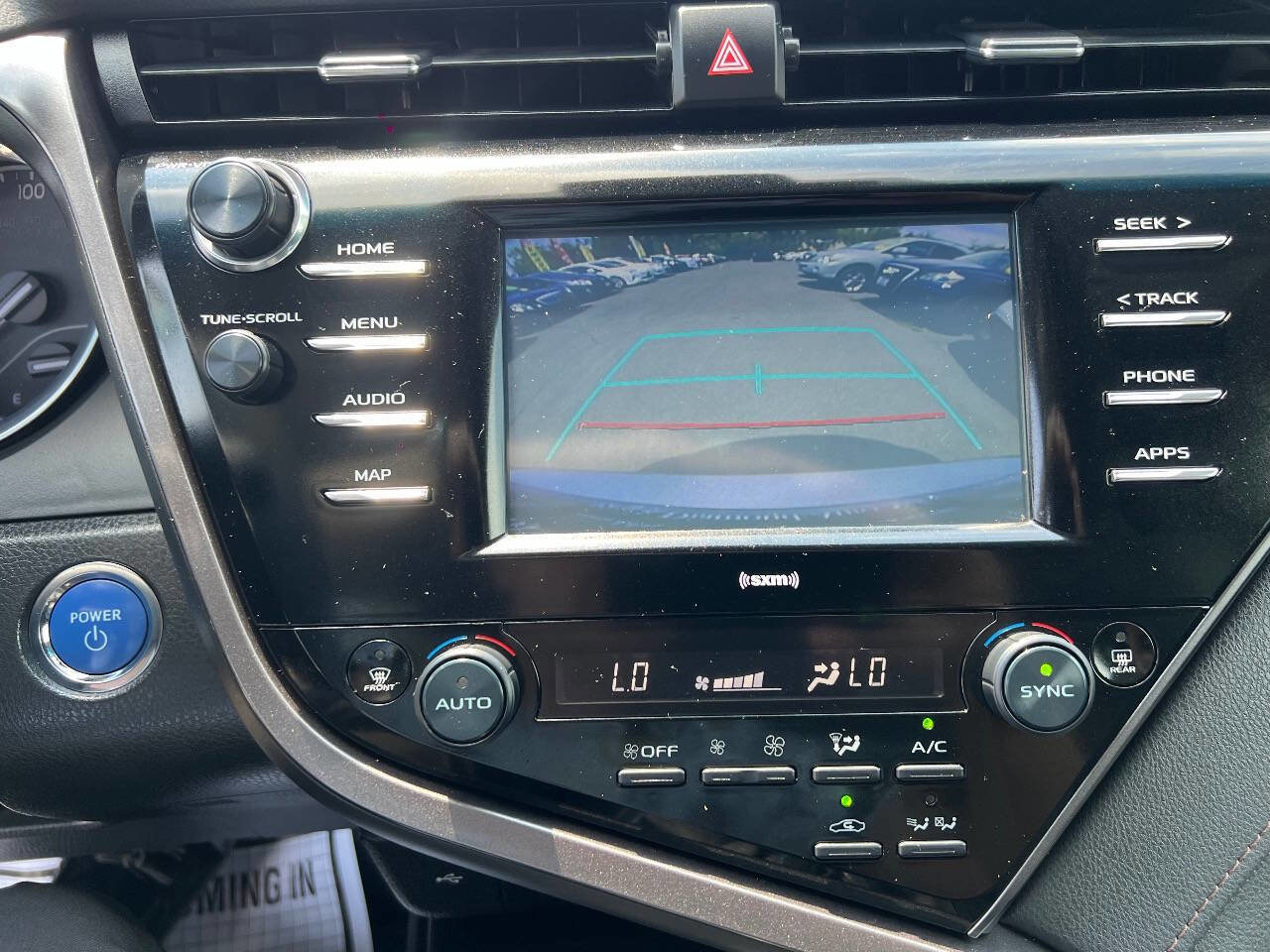 Used 2020 Toyota Camry LE image 19