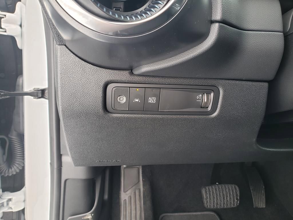 New 2026 Chevrolet Equinox EV LT image 25