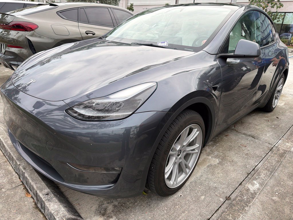 Used 2023 Tesla Model Y 2WD