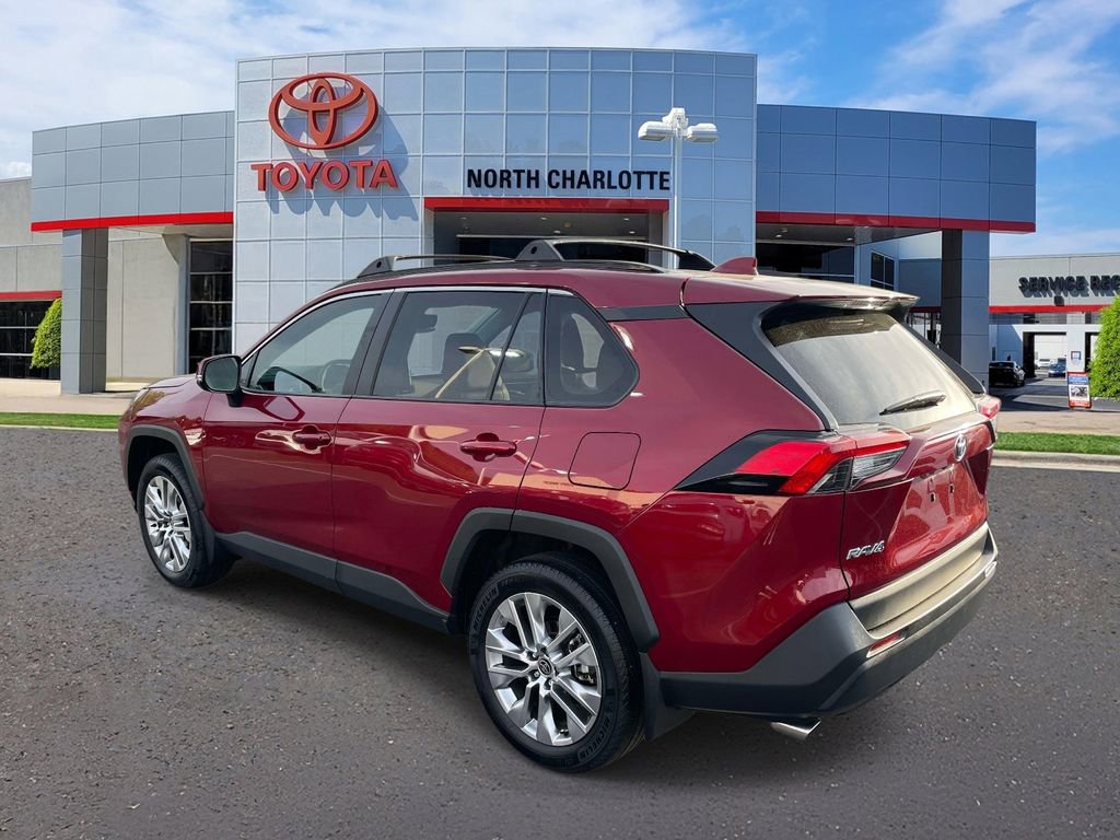 Used 2025 Toyota RAV4 XLE Premium FWD image 8
