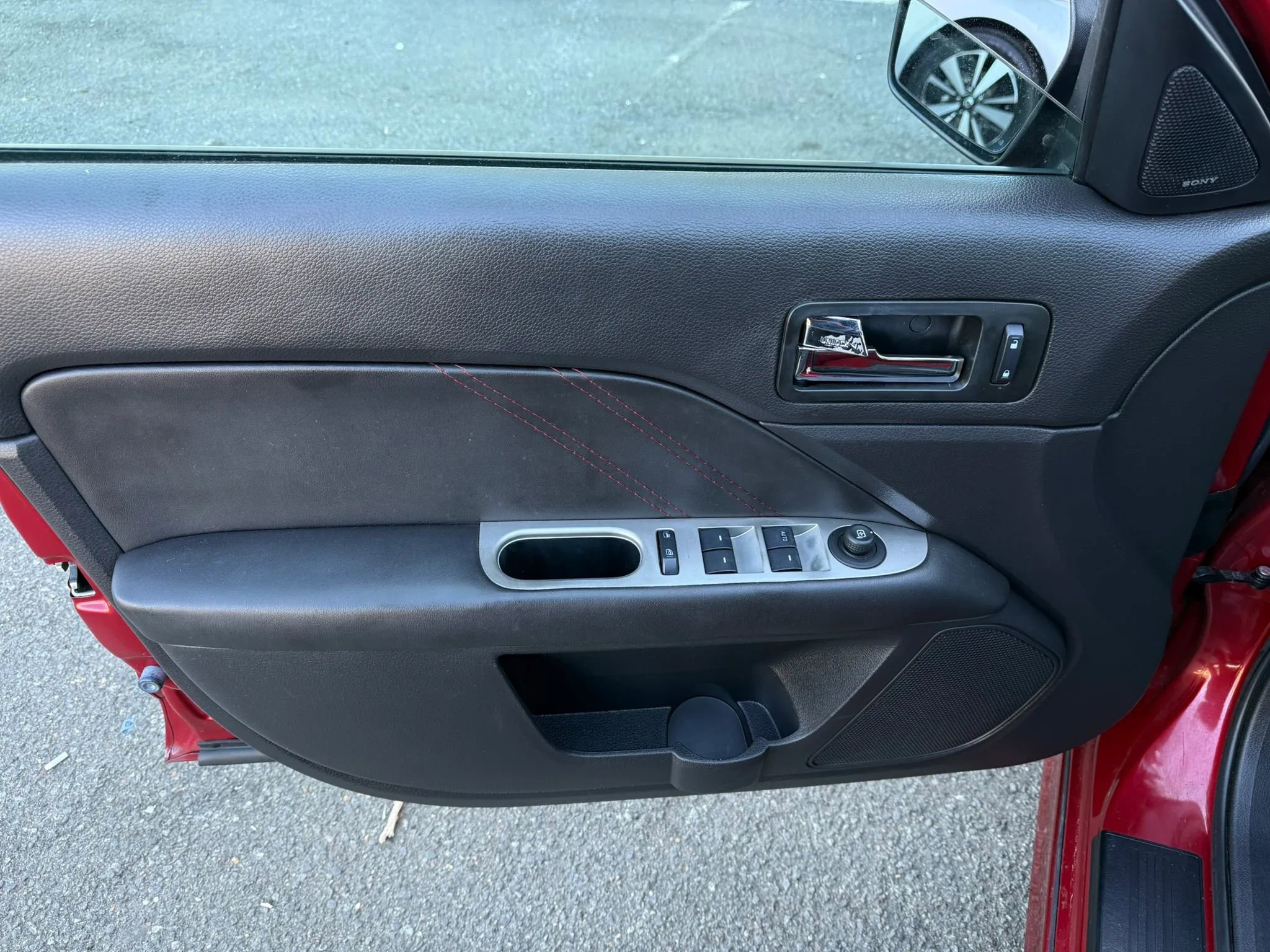 Used 2010 Ford Fusion Sport image 15