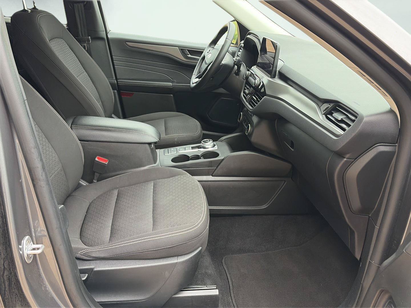 Used 2024 Ford Escape Active FWD image 28