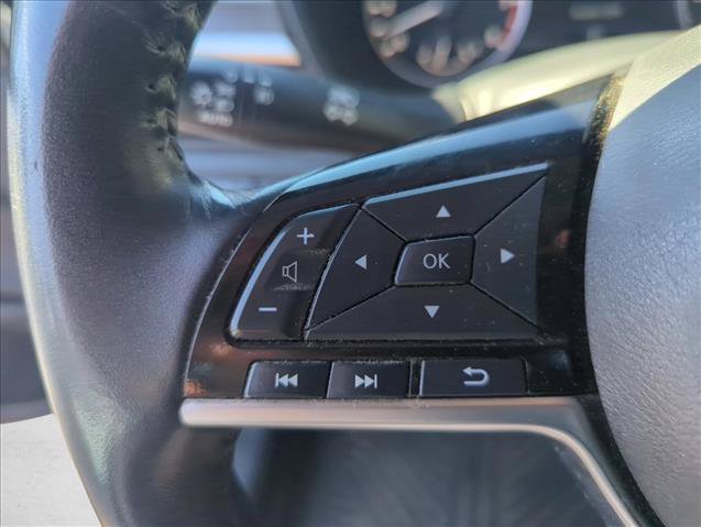 Used 2020 Nissan Altima 2.5 Platinum FWD image 14