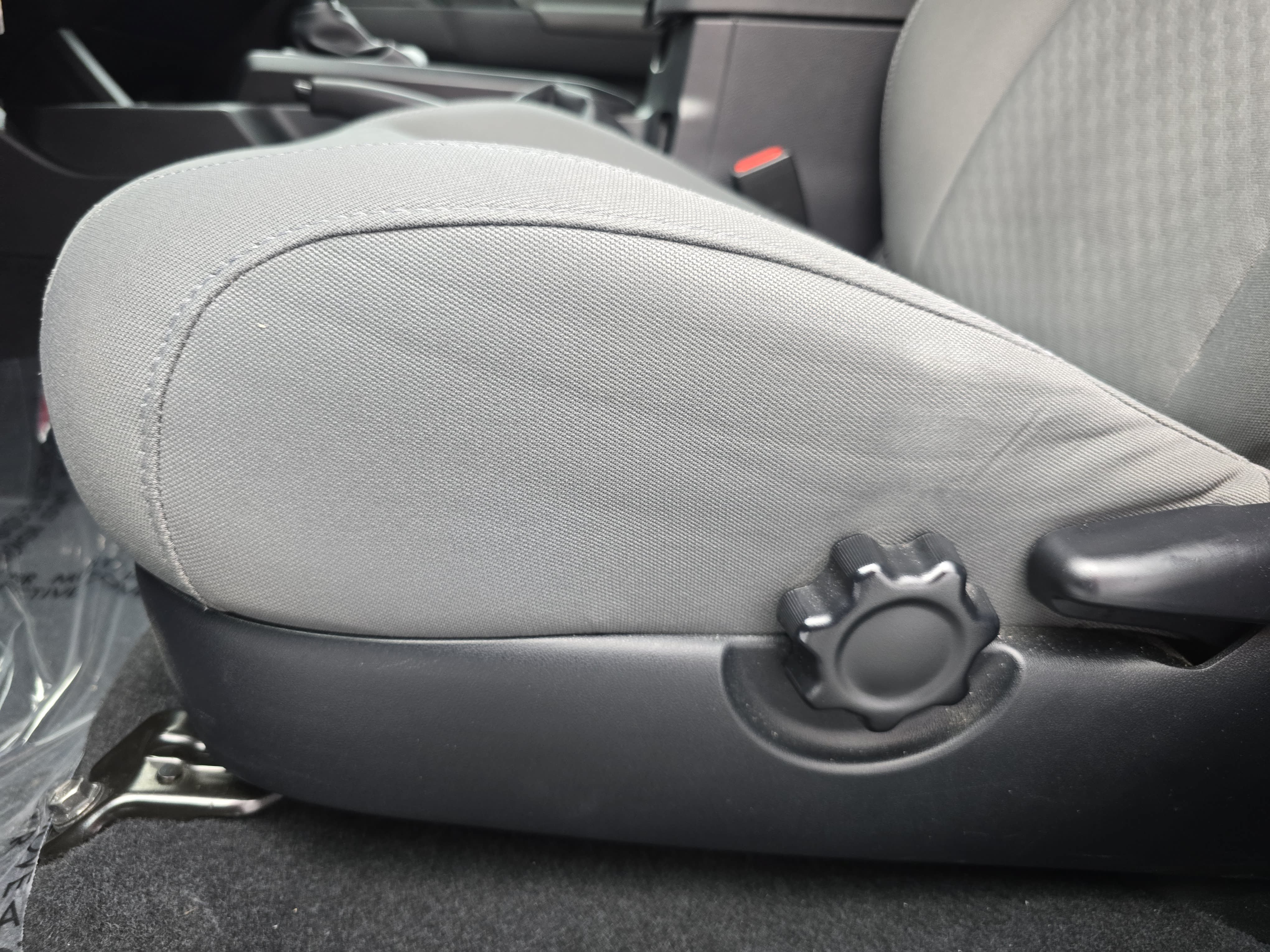 Used 2023 Toyota Tacoma SR w/ SR Convenience Package RWD image 27