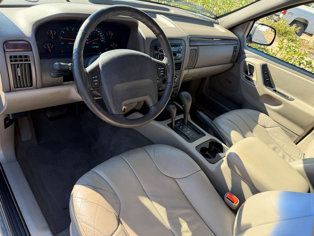Used 2000 Jeep Grand Cherokee Laredo image 15