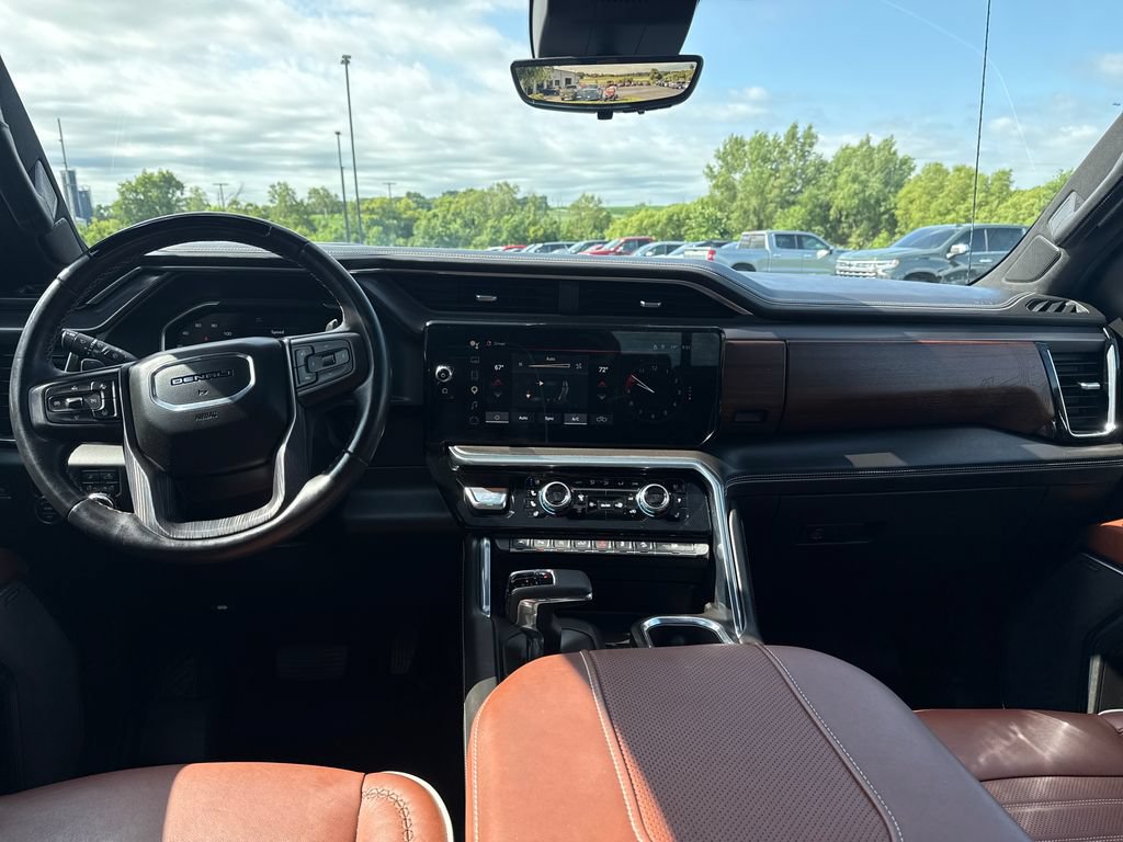 Certified 2023 GMC Sierra 1500 Denali Ultimate AWD/4WD image 11