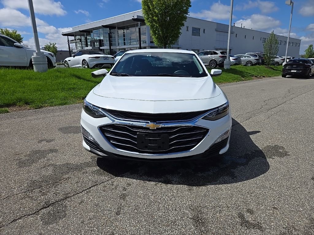 Used 2023 Chevrolet Malibu LT FWD image 9