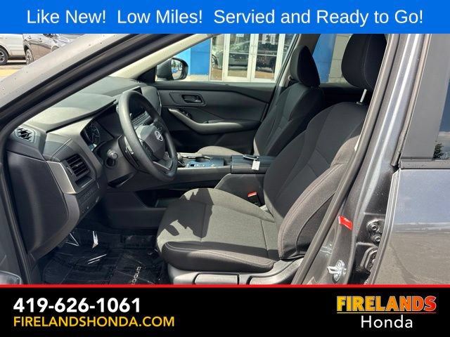 Used 2025 Nissan Rogue S FWD image 12