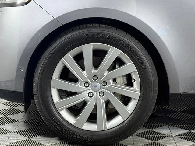 Used 2023 Land Rover Range Rover SE AWD/4WD image 13