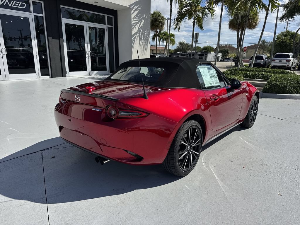 New 2026 MAZDA MX-5 Miata Grand Touring RWD image 3