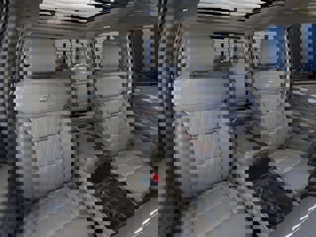 New 2026 Ford F350 4x4 Crew Cab DRW Super Duty image 76