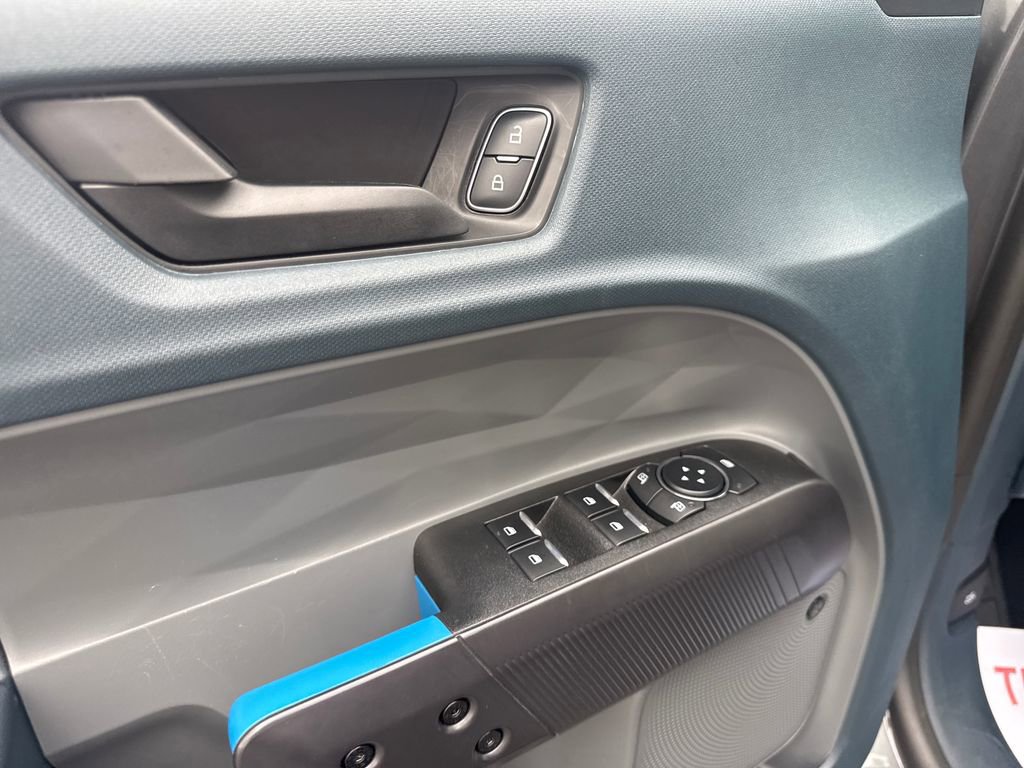 Used 2025 Ford Maverick Lobo AWD/4WD image 24