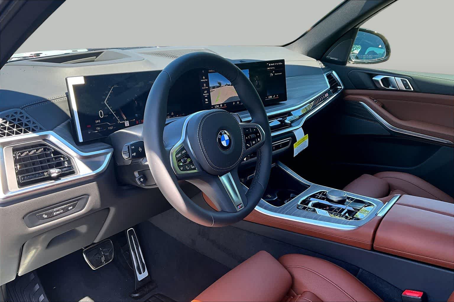 New 2026 BMW X5 xDrive40i w/ M Sport Package AWD/4WD image 9