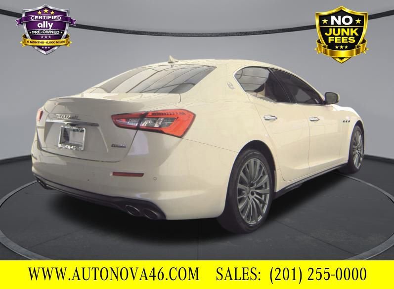Used 2018 Maserati Ghibli image 4