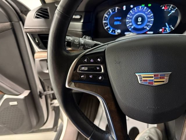 Used 2016 Cadillac Escalade Premium AWD/4WD image 18