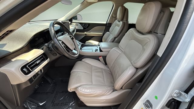 Used 2023 Lincoln Aviator Reserve w/ Equipment Group 201A AWD/4WD image 18