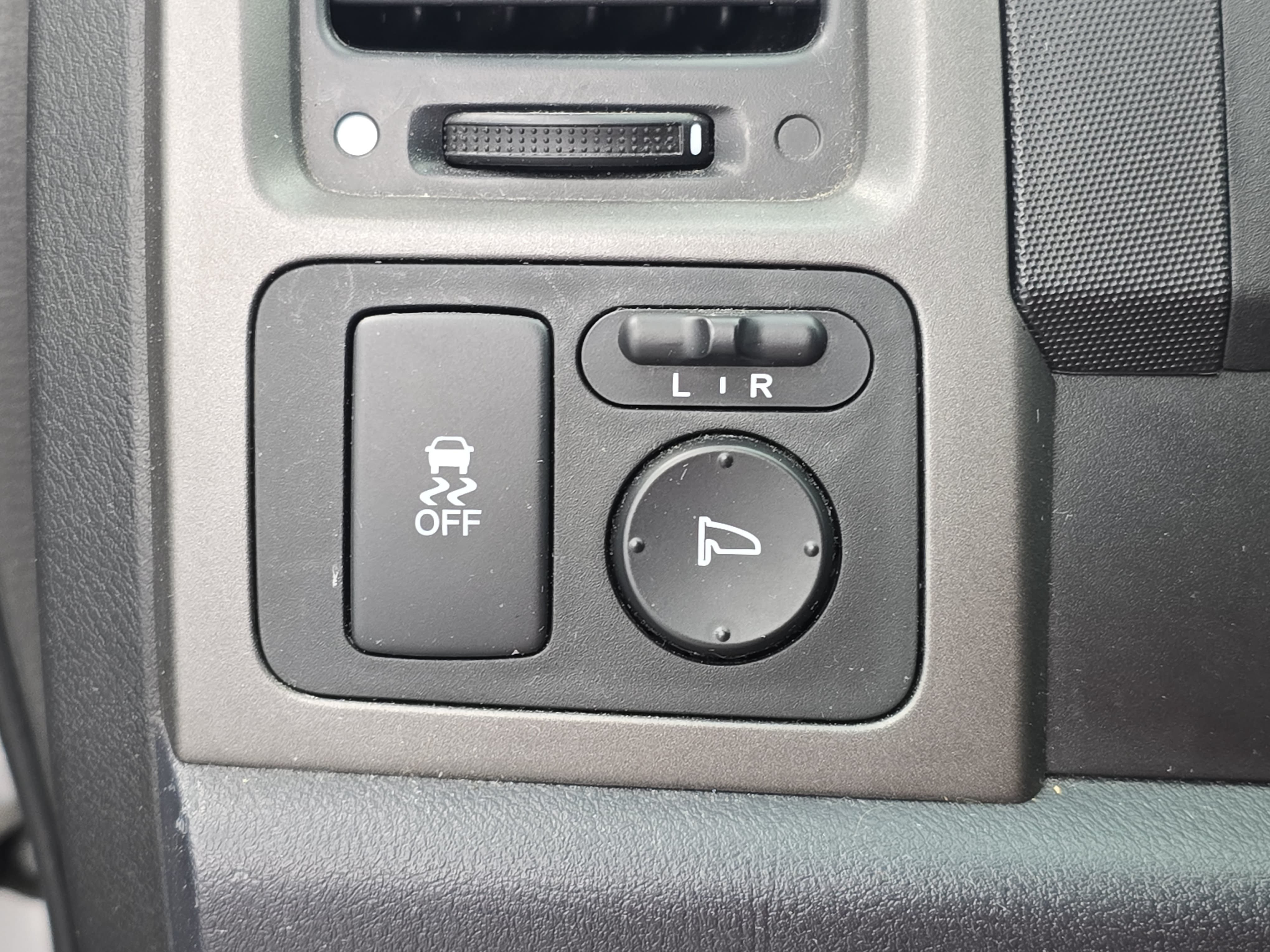 Used 2010 Honda CR-V EX-L image 23