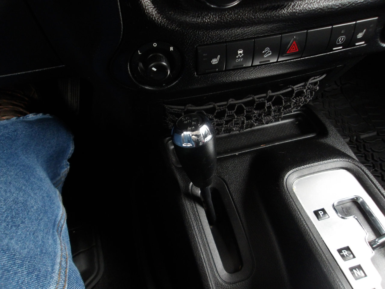 Used 2014 Jeep Wrangler Unlimited Sahara w/ Mopar Chrome Edition Group image 20