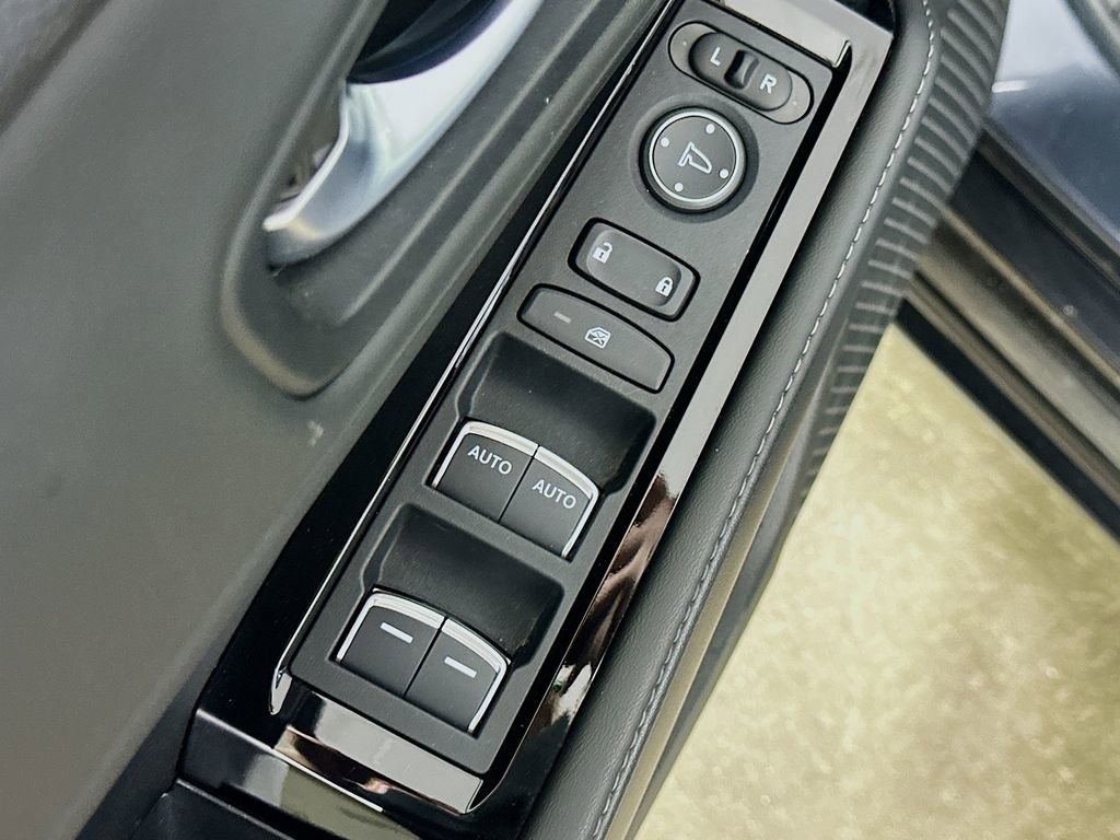 Used 2024 Honda Accord Touring image 20