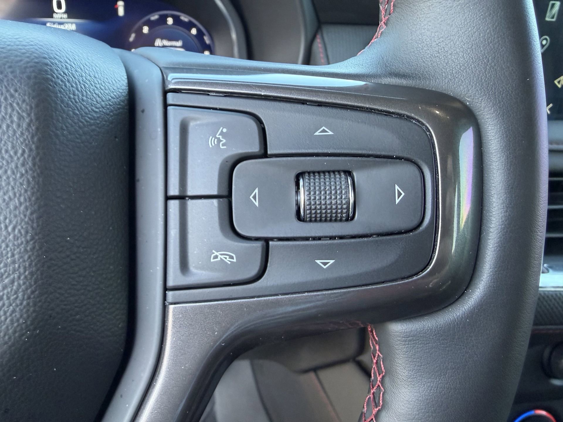 Used 2024 Chevrolet Tahoe RST w/ Luxury Package image 12