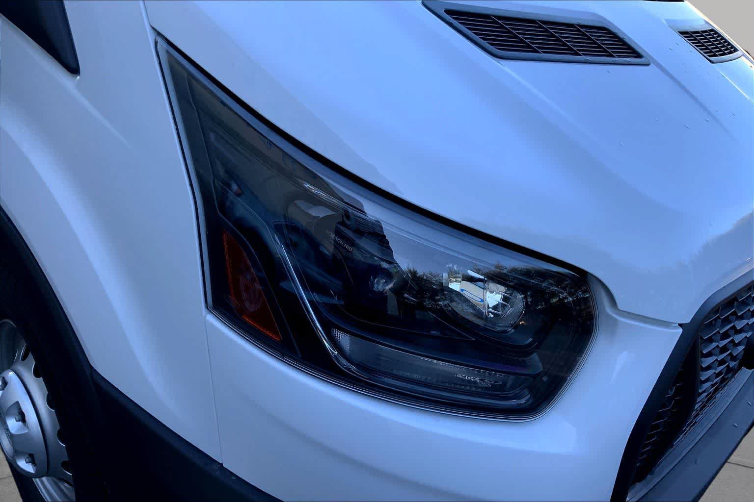 New 2025 Ford Transit 350 148 Low Roof AWD image 13