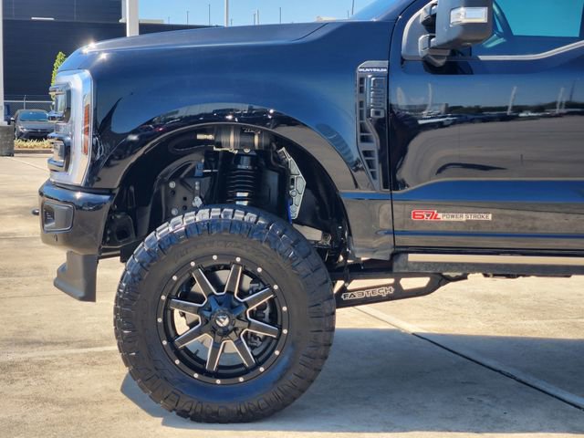 Used 2025 Ford F250 Platinum image 8