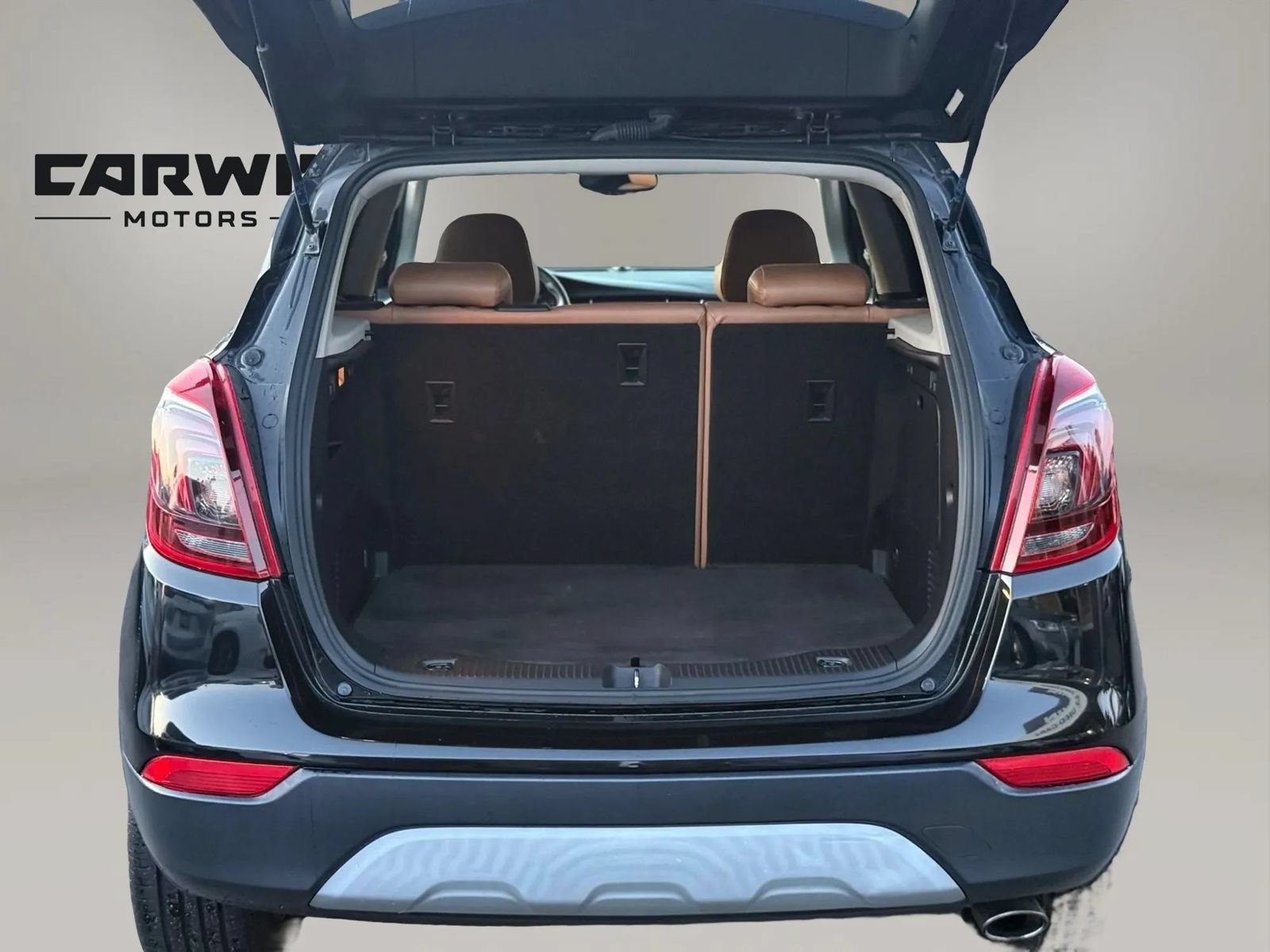 Used 2017 Buick Encore Essence FWD image 29