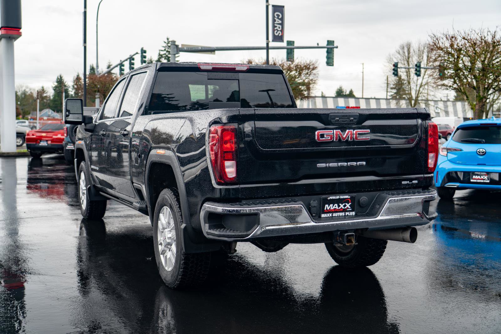 Used 2023 GMC Sierra 3500 SLE w/ SLE Value Package AWD/4WD image 11