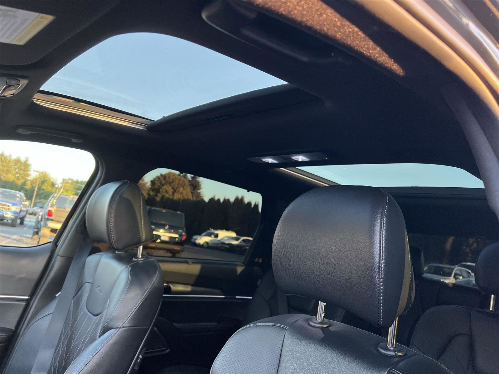 Used 2024 Kia Telluride SX X-Line image 23